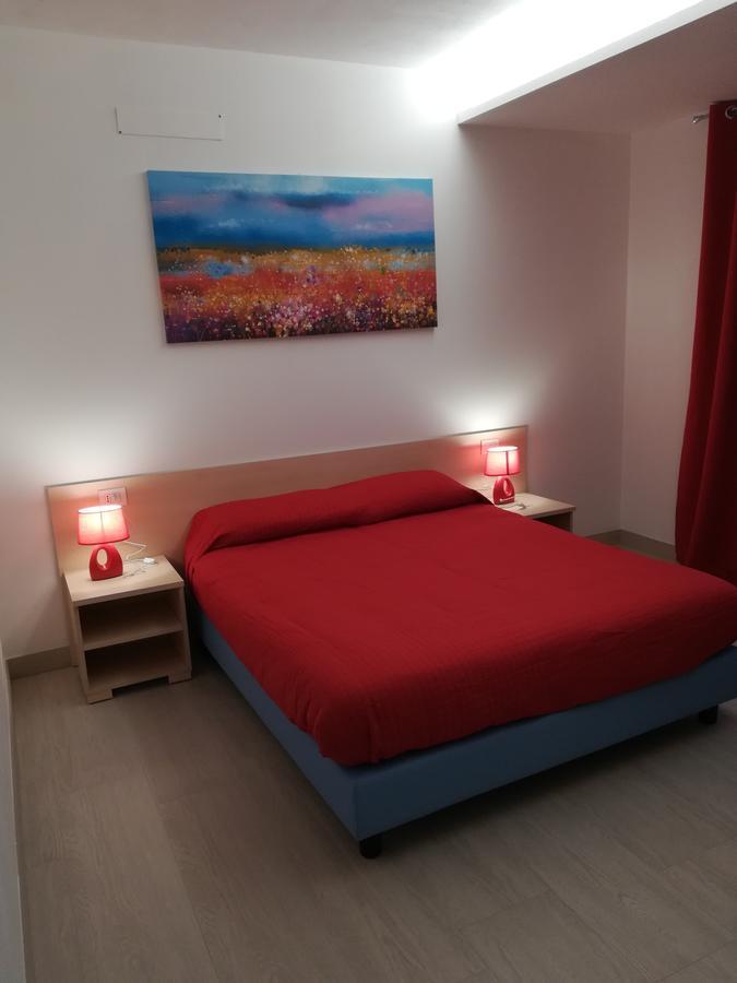 Crystal B&B Dormelletto Esterno foto
